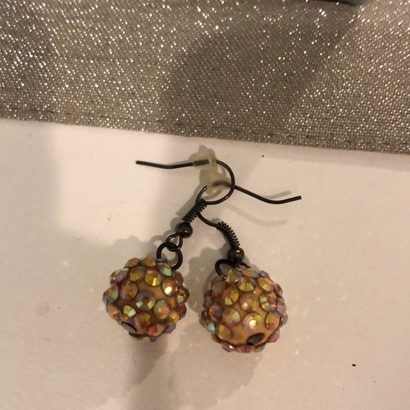 3x25 Bundle of three pairs of earrings! - Picture 4 of 4